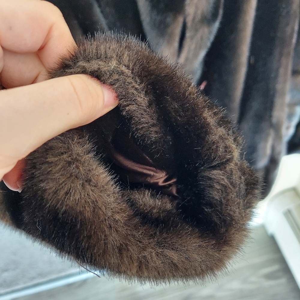 Vintage Union Made Faux Fur Coat - image 8